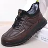 Novos Sapatos Esportivos para o Inverno, Sapatos Masculinos de Algodão, Quentes e Espessados com Lã, Adequados para Pais de Meia-Idade e Idosos, Botas de Algodão Antiderrapantes e Impermeáveis para Idosos