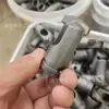 Se utiliza para perforar agujeros de anclaje, trabajando en conjunto con una máquina de anclaje para completar trabajos de soporte de túneles. Broca de anclaje para excavadora