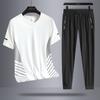 Traje deportivo informal de verano para hombre, de seda helada, holgado, de dos piezas, transpirable, de secado rápido, con cuello redondo y pantalones.
