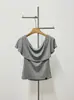 Diseño de Nicho "Dangyang" Top Elástico Ajustado de un Solo Hombro en Gris Floral Claro/Negro/Morado
