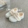 Zapatos Birkenstock cálidos con forro de felpa para mujer 2026 nuevo estilo de invierno suela gruesa zapatillas de media caña felpa completamente cerradas piel zapatos de algodón para la nieve