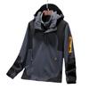 Tallas grandes Nueva chaqueta de pareja engrosada con forro polar para hombre y mujer, tres en uno, cárdigan con capucha, combinación de colores, chaqueta para exteriores, marca de moda