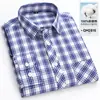 Camisa Masculina de Algodão Puro Xadrez de Manga Longa, Casual de Negócios Sem Ferro, Camisa com Gola para Primavera e Outono para Pais de Meia-Idade e Idosos
