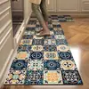 Alfombra de piso larga para cocina de terciopelo de cristal estilo americano vintage, absorbente de agua y aceite, lavable, alfombra resistente a la suciedad, tapete en forma de 7