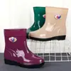 Botas de lluvia para las cuatro estaciones para mujer de media pantorrilla para adultos con forro de polar, moda, zapatos impermeables para mujer, zapatos de goma cortos antideslizantes, cubrebotas, cálidos