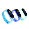 Regalos y Obsequios al por Mayor en Stock Pulsera Reloj Electrónico LED Impermeable Moda Casual Tendencia Táctil para Hombres y Mujeres Estudiantes