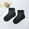 Meias de Algodão Finas Coloridas Doces de Verão para Crianças, Meias Lisas Respiráveis de Malha para Meninos e Meninas, Meias de Cano Curto, Atacado em Estoque