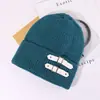Gorro de Tricô com Fivela de Couro Estilo Americano para Homens e Mulheres, Comércio Transfronteiriço Outono e Inverno, Chapéu de Lã Versátil Emagrecedor, Chapéu Quente e à Prova de Frio
