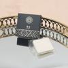 Venta al por mayor de fábrica traje desechable de hotel herramientas dentales navaja peine serie de paquete de cuidado admite personalización