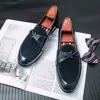 Nuevos Zapatos de Hombre de Verano, Zapatos Casuales Británicos de Moda Estilo Coreano, Zapatos Formales de Cuero para Negocios, Mocasines de Cuero Brillante para Hombre