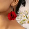 2 Piezas de Flores, Modernos, Sencillos y Personalizados, Pendientes Versátiles Hechos a Mano, Disponibles en Varios Colores