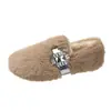 Sapatos peludos chiques e sofisticados para usar no inverno, nova coleção outono/inverno 2026, forrados com fleece, fofos e estilosos