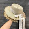 Sombrero de paja deshilachado estilo japonés pequeño fresco lazo de cinta sombrero para el sol mujeres vacaciones en la costa sombrero de playa fedora de ala plana tendencia