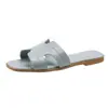 Comercio Electrónico Transfronterizo Verano 2024 Nuevas Chanclas Suaves de Suela H para Mujer, Para Uso en Exteriores, Estilo Europeo y Americano, Suela Plana, Sandalias de Playa
