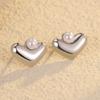 Pendientes de acero inoxidable de alta calidad con forma geométrica de corazón de melocotón y perla, de lujo, ligeros, transfronterizos, europeos y americanos, pendientes de acero de titanio y oro de 18 quilates.