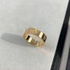 V Oro Versión Alta Serie Amor Tornillo Chapado 18K Anillo Hombres y Mujeres Pareja Anillo Oro Rosa Nicho Sentido de Gama Alta