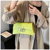 Bolsa de Braço para Mulheres 2024 Verão Nova Moda Versátil Pequena Quadrada Estilo Coreano Nicho High-End Trendyy Bolsa Transversal