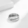 Anillo Minimalista Europeo y Americano Unisex Rotatorio para Alivio del Estrés con Diseño de Cruz Nuevo Modelo Acero Inoxidable Anillo de Hombre Venta al por Mayor
