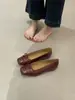 Zapatos de tacón bajo vintage de nicho con lazo para mujer, estilo nuevo Primavera/Verano 2026, estilo de noche, tacón oculto, zapatos de abuela