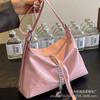 Bolsa de Ombro Grande Fashion e Estilosa para Mulheres 2026 Novo Modelo Grande Capacidade Popular Bolsa Transversal Tendência Nicho Bolsa Grande para o Dia a Dia