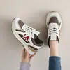 Tênis Dad Shoes Ins para Mulheres 2026 Primavera/Verão Nova Cor Color Block Aumento de Altura Casual para Estudante Plataforma Sola Grossa