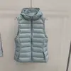 Chamarra de Plumas Pinghu 2026 Otoño/Invierno Nuevo Estilo 90% Plumón de Pato Blanco Chaleco de Plumas Acanalado Corto con Capucha Ajuste Delgado