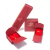 Caja de papel para joyería con tapa abatible y cierre magnético de semicírculo, con doble puerta, diseño de rejilla roja y diseño estampado en caliente, caja de papel para empaque de joyería personalizada