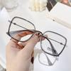 Gafas M2169 estilo retro TR de metal con montura grande para niña, con cara grande, estilo pequeño para amantes.