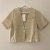 Cárdigan de diseño vintage estilo coreano combinado con un abrigo elegante