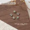 Acessórios para Unhas Arte Clássico Trevo de Quatro Folhas Liga de Zircônio Diamante Tendência Leve Luxo Dourado e Prateado Acessórios de Unha Usáveis Atacado