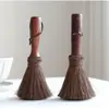 Cepillo de palma de coco de mango largo para el hogar de estilo antiguo para lavar ollas, cerdas suaves que no rayan la olla, fácil de usar, duradero, portátil y simple