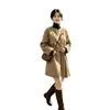 Ropa de abrigo de otoño e invierno para personas bajas, abrigo de lana con cinturón para ceñir la cintura, estilo moderno de longitud media