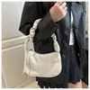 Bolso de Hombro Plegado de Moda Pequeño Cuadrado Bolso de Mujer Nuevo Primavera 2025 Bolso de Hombro Bordado con Lazo de Moda Bolso Trendy de Axila