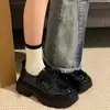 Mocasines retro de estilo francés con suela blanda, puntera cerrada, diseño de estilo británico, nueva colección otoño 2026 para mujer, zapatos casuales slip-on de suela blanda