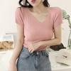 Cuidado com suéter de seda gelada máquina feminino pulôver manga curta gola V slim fit jaqueta de tricô justa moda uma geração de cabelo