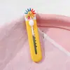 Cuchillo de utilidad de fruta lindo de dibujos animados Portátil Cuchillo para abrir paquetes de entrega exprés Cortador de papel para oficina de estudiante Cuchillo hecho a mano