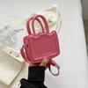 2023 Nova Bolsa de Biscoitos Portátil Vintage Elegante Bolsa Pequena Bolsa Feminina All-match Bolsa de Ombro Crossbody Pequena Bolsa Quadrada