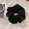 Colección de Scrunchies Suaves Estilo Coreano, Accesorios para el Cabello con una Sensación de Lujo Ligero y Gama Alta, Ligas para el Cabello de Tela con un Diseño de Cola de Caballo Simple y Elegante