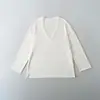 Atacado de Roupas Femininas Transfronteiriças Estilo Europeu e Americano 2026 Primavera Nova Camiseta Versátil de Manga Longa Solta com Decote V Relaxado