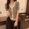 Cárdigan de punto a rayas de manga corta con cuello en V vintage para mujer, nuevo diseño de verano, top bonito y dulce de nicho, moda femenina