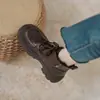 Botas Estilo Coreano Martin Femininas 2026 Outono/Inverno Novo Estilo Botas de Motociclista Femininas Estilo Britânico Aumento de Altura Para Pessoas Baixas Solado Grosso Botas Curtas