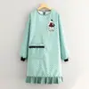 Elegante delantal de lona de manga larga para cocina, adecuado para uso doméstico, catering y trabajo; delantal de tamaño adulto, resistente a las manchas y duradero para mujeres