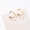 Drama coreano piso superior Shen Xiulian Li Zhiya con aretes de moda de perlas irregulares en forma de C de bambú aretes tricolores