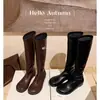 Versión de Piel de Vaca con Tacón Oculto de 4 cm~ Punta Elegante en Forma de Mango, Botas de Monta de Cuero Genuino Estrechas por Debajo de la Rodilla a Media Pantorrilla para Mujer