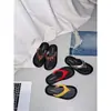 Chanclas para Mujer para Uso en Exteriores 2026 Nueva Moda de Verano Talla Pequeña Sandalias de Tira Gruesas que Aumentan la Altura para Combinar con Faldas