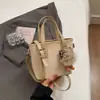 Nova Bolsa Transversal Casual para Mulheres Primavera/Verão 2026, Bolsa de Mão Patchwork Color-Block para o Dia a Dia, Bolsa de Ombro Estilosa e Moderna