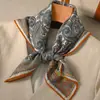 Bufanda Cuadrada de Seda y Lana de Alta Gama con Estampado Paisley, Doble Cara, Dos Tonos, 70X70, Chal Cortavientos, Bufanda Versátil de Seda y Lana Premium
