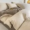 Conjunto de Roupa de Cama de Quatro Peças em Gaze Jacquard de Três Camadas Todo em Algodão, Luxo Leve e de Alta Qualidade, Capa de Edredom 100% Algodão, Amigável para a Pele para Dormir Nu, Lençol de Cama, Conjunto de Cama a