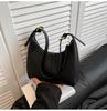 2025 Nueva Moda Bolso de Axila Estilo Coreano Bolso de Hombro Portátil Cuero Suave Textura de Alta Gama Nicho Color Sólido Bolso Dumpling para Mujer