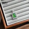 Estilo chino tradicional, alta calidad, verde imperial, colgante de ágata verde natural de alta transparencia, diseño unisex, accesorio versátil